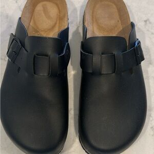 Cushionaire Black Buckle Clogs